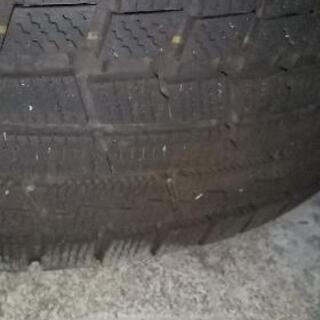 215/70-16 スタッドレス・アルミセット、エクストレイル、デリカ１シーズン使用