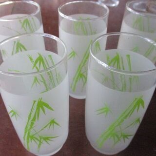１００円◆未使用品　竹が描かれた曇りガラスのコップ◆５個セット