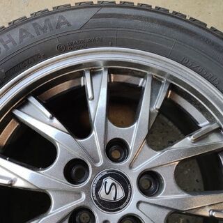 スタッドレスタイヤホイールセット　インプレッサなど