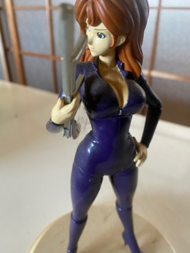 不二子ちゃんフィギア
