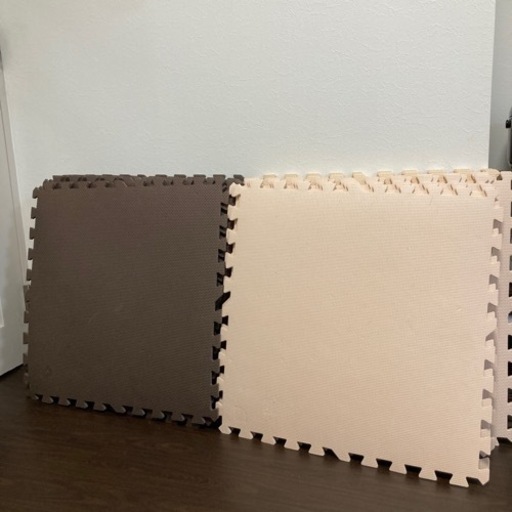 交渉中 西松屋の大判ジョイントマット組み合わせマット ぴろりん 野方の家具の中古あげます 譲ります ジモティーで不用品の処分 交渉中 西松屋の大判ジョイントマット組み合わせマット ぴろりん 野方の家具の中古あげます 譲ります ジモティーで不用品の処分