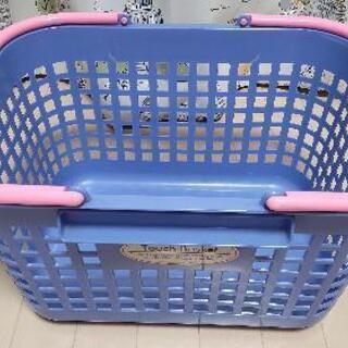 洗濯かご(薄紫色×ピンク)