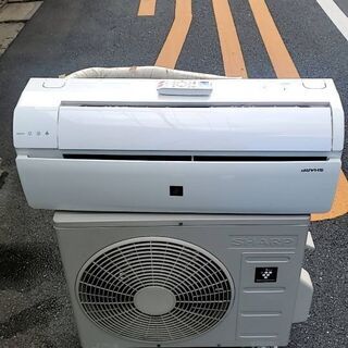 早い者勝ち‼️シャープルームエアコン2.2キロ。2018年。
