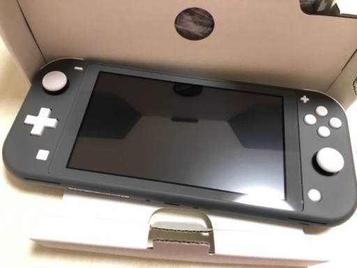 【中古】NINTENDO SWITCH LITE 本体　ブラック