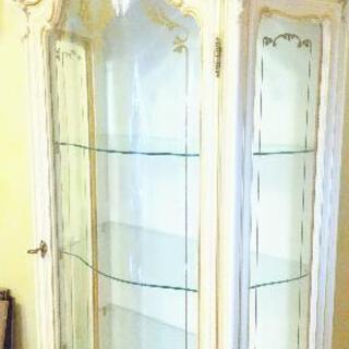 【S様購入決定】最高峰 高級イタリア家具 シリック SILIK イタリア製 キャビネット ロココ調 カップボード ホワイト家具 ヨーロピアン家具 食器棚