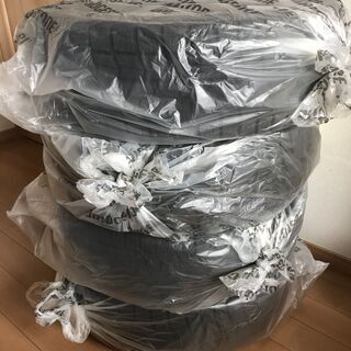 オートバックス　冬タイヤ　スタッドレスタイヤ　4本セット
