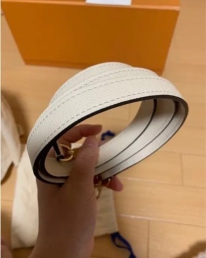 ルイヴィトン モンテーニュBB アンプラント クレーム
