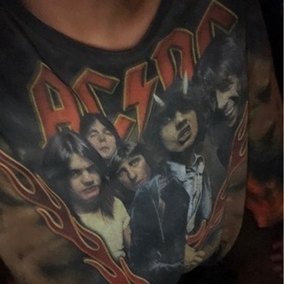 超値下げしました　AC/DC 古着ロックTシャツ