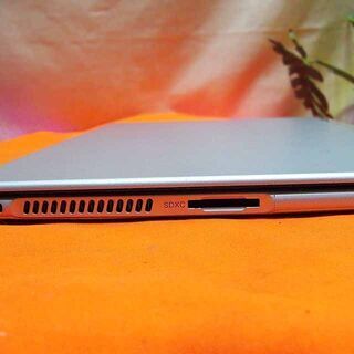 ☆超薄/軽量 i7ウルトラBook☆SSD搭載で高速起動♪製造番号：