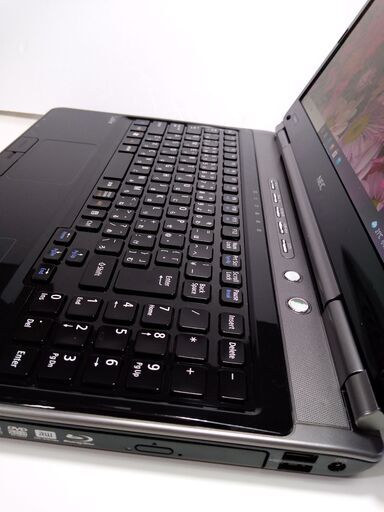 NEC LaVie Win10＋i5＋SSD240G＋HDD500G＋ブルーレイ