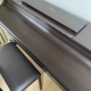 ヤマハ 電子ピアノ 美品 CLP-156 平日もひきとり可 処分するため値下げしま