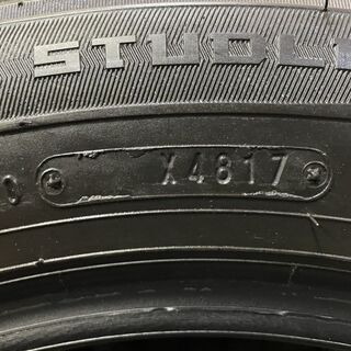 DUNLOP WINTER MAXX WM01 205/60R16 16インチ スタッドレス 4本 2017年製 バリ溝 ステップワゴン エクシーガ等　(MTC171)クレジットカード QRコード決済可能