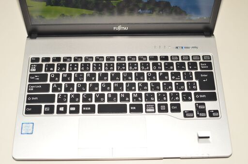 中古軽量ノートPC 先取り最新OSWindows11 爆速SSD256GB 富士通 S936/P