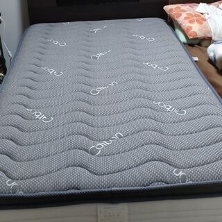 シングルベッドフレーム&マットレス