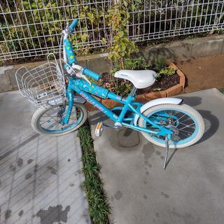 子供用自転車　補助輪付属