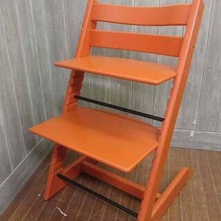 ss2895　ストッケ　トリップトラップチェア　オレンジ　STOKKE　Tripp Trapp　ベビーチェア　ハイチェア　子供椅子　6か月頃から大人まで　高さ調整可　食事用　いす　イス　黄