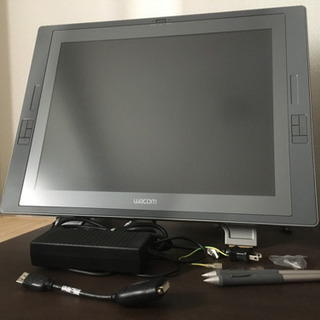 ワコム液晶タブレット21インチ　DTZ-2100D