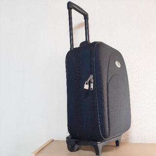 【ネット決済・配送可】【🌟お譲り先決定】小型のスーツケース　ブラック