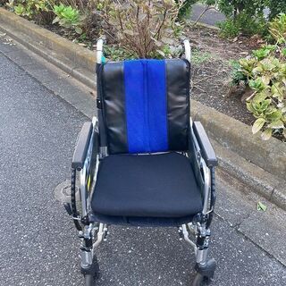 【ネット決済・配送可】車椅子