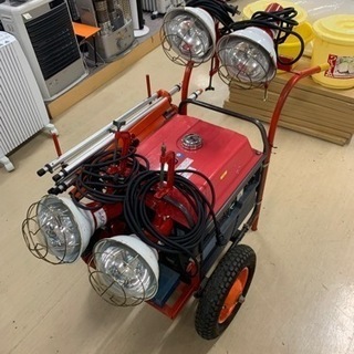 新ダイワ　EGR22 100V 2kVA 発電機　タイヤ付　東根より
