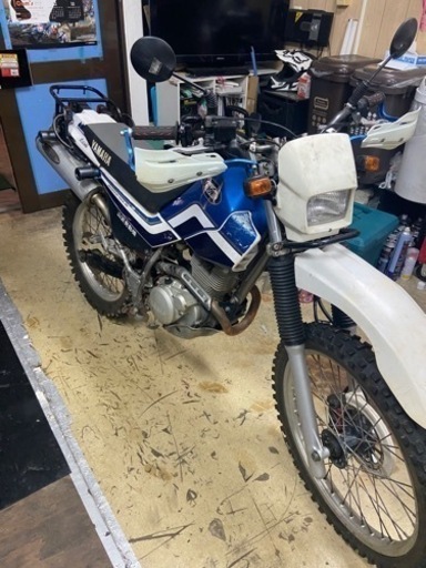セロー225