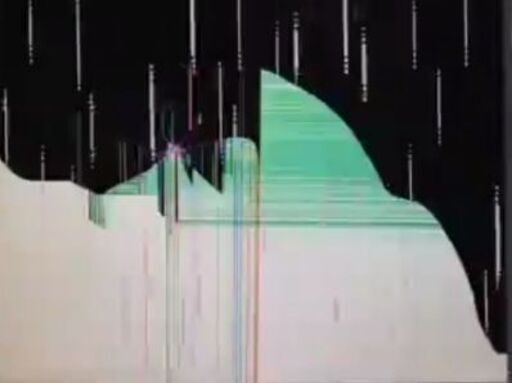 液晶が割れてしまったテレビ