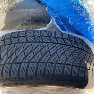 ☆ボルボ純正☆ホイール付きスタッドレスタイヤ