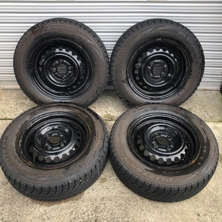 175/70R14 スタッドレスタイヤ 4穴鉄ホイール付き4本セ...