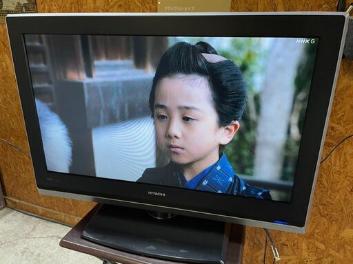 P2305　日立　32インチ液晶テレビ　リモコンなし