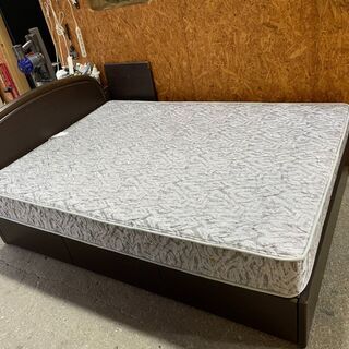 P2601　ダブルベッド　引き出し付き