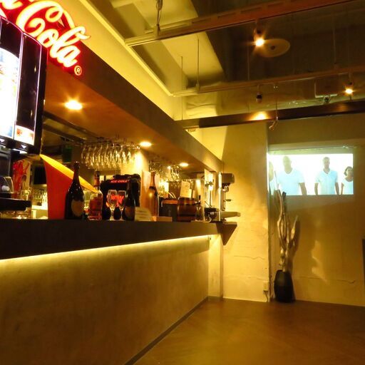 駅5分 お洒落バー ホール キッチン 時給1000円 1100円 10円 クワン栄店 スライブ 栄町の居酒屋 の無料求人広告 アルバイト バイト募集情報 ジモティー