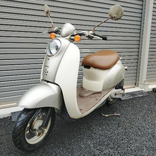 861.お洒落可愛い♪　スクーピー　シート新品　千葉県柏市　即日配送、自走引き取りも可能