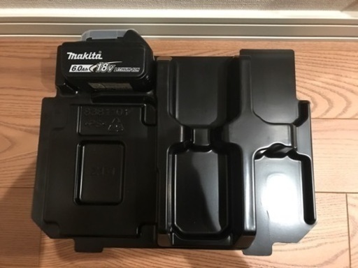 ★他サイト売却済★マキタ 18V6.0Ahバッテリー・インナートレー セット