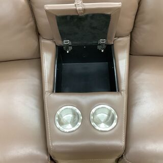 IDC　電動リクライニングソファ【トレファク岸和田店】