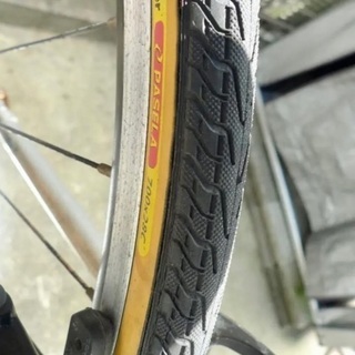 クロスバイク用タイヤ＆チューブを格安でお譲り下さい＆修理でも可です。