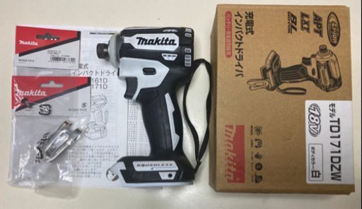 まちちゃん　中古　マキタ TD171DZW 18V 充電式 インパクトドライバ