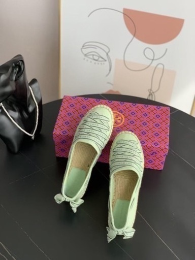 Tory Burchリボン エスパドリーユライトグリーン　新品