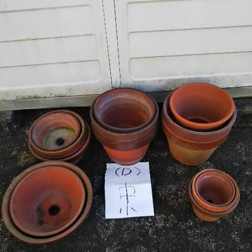 素焼きの植木鉢差し上げます D 中小サイズ たけさん 植田の家庭用品 ガーデニング の中古あげます 譲ります ジモティーで不用品の処分 素焼きの植木鉢差し上げます D 中小サイズ たけさん 植田の家庭用品 ガーデニング の中古あげます 譲ります ジモティーで不用品の処分