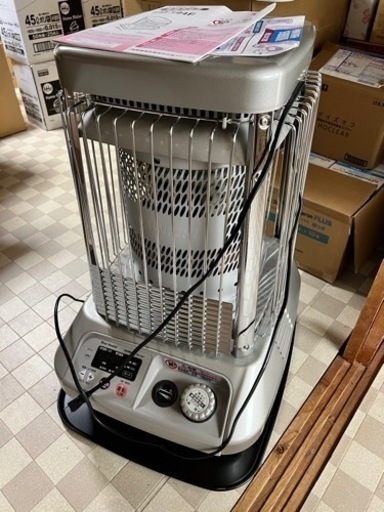 ダイニチ　大型石油ストーブ