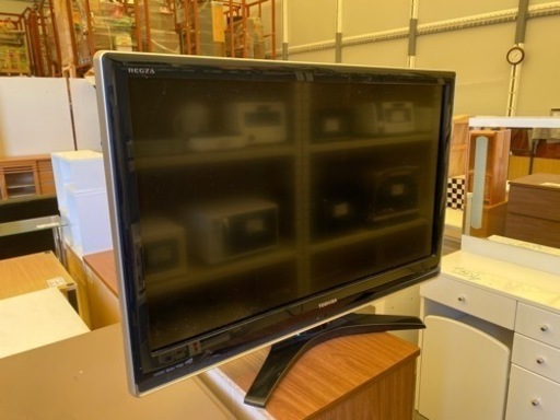 HE418⭐️説明文必要‼️東芝　REGZA 37型液晶テレビ