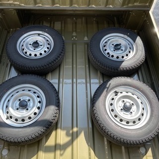 【取引中】ダイハツ　ハイゼットジャンボ純正タイヤ