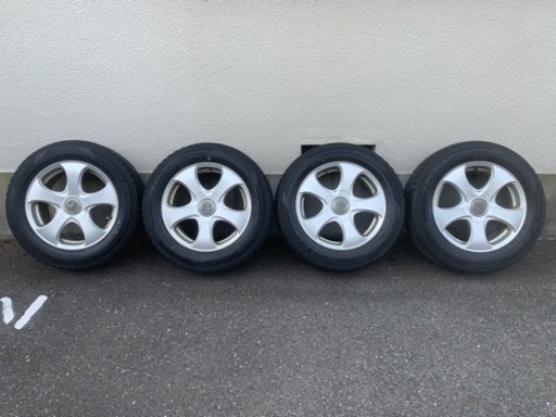 値下げしました！【スタッドレスタイヤ】ホイール付きDUNLOP DSX-2 215/60R16