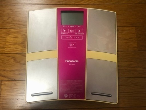 体重計　Panasonic EW-FA21