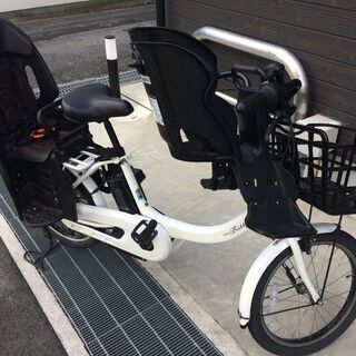地域限定送料無料　ヤマハ　パスバビー　三人乗り　新基準　12,3AH　子供乗せ　白　ビッケ　ギュットアニーズ　神戸市　電動自転車
