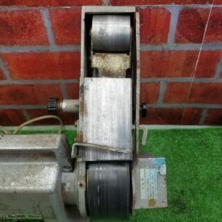 日立 BGM-50 ベルトサンダー【リライズ野田愛宕店】【店頭取引限定】【中古】管理番号：ITQKNTKA0DCM