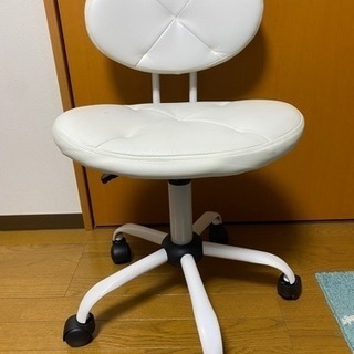 【ネット決済】ワークチェア ホワイト ニトリ 椅子 回転 デスクチェア