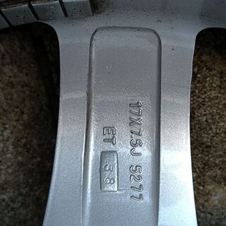 Audi　A4セダンのアルミ＆夏タイヤ