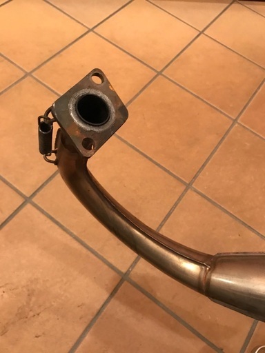 ヤマハ RZ50 98y〜 5FC リップス チャンバー ヤマハ RZ50 98y〜 5FC リップス チャンバー YAMAHA RZ50改 2st 水冷