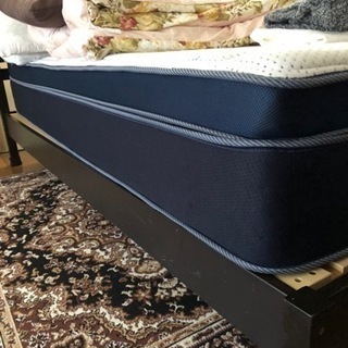 人気高級マットレス　デュアルポケットハイグレード　クイーンサイズ