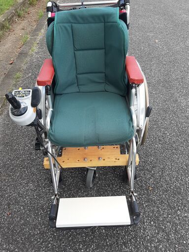 中古電動車いすをお譲りします。